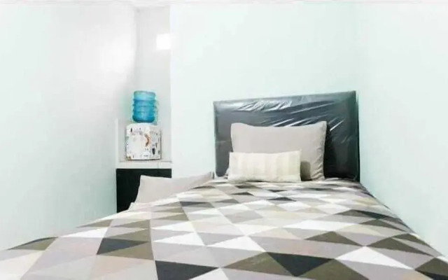 OYO 94253 Cikunir Residence Syariah