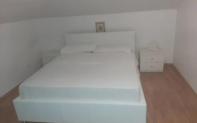 Apartment Mara