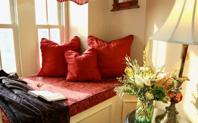 Woolverton Inn