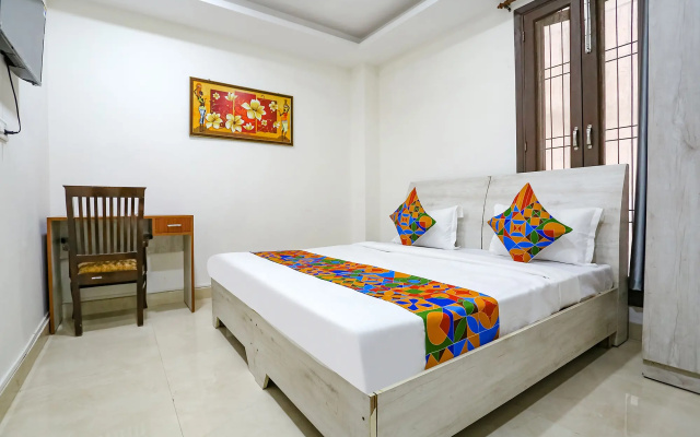 FabHotel Premium Rooms