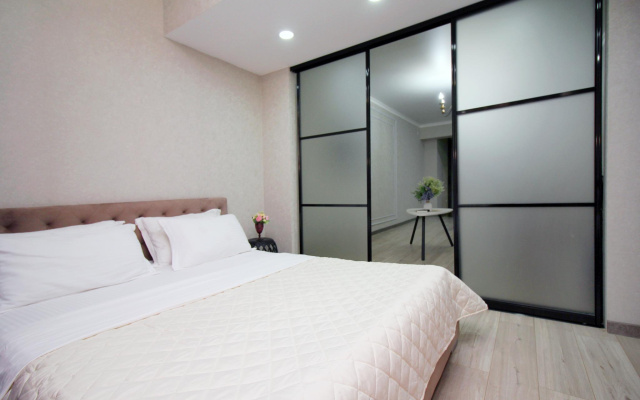 Almaty Apartments (Алматы Апартментс) на улице Тулебаева 49/1
