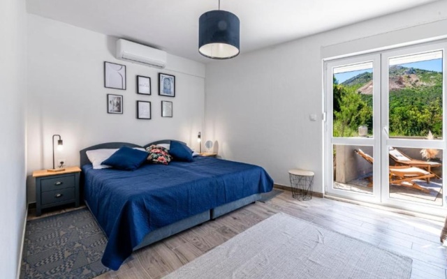 Lux Holiday Home Maribu