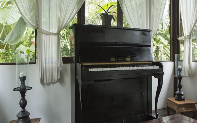Citrus Tree Villas - Jean Francois