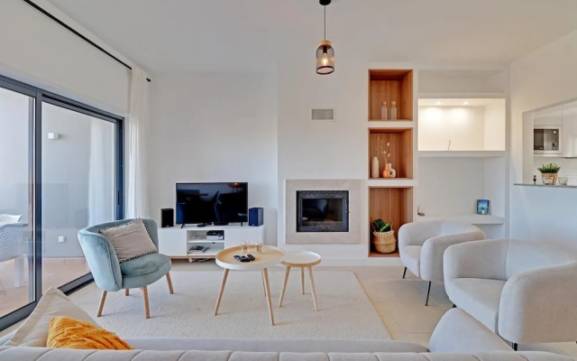 Casa Ferraguido by Portucasa