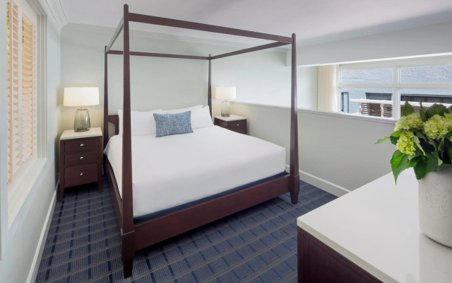 Casa Madrona Hotel & Spa