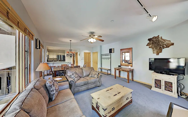 74cresrd 2 Bedroom Condo