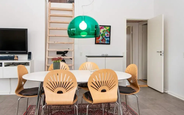 6 Person Holiday Home in Hejls