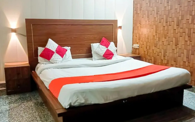 Roomshala 156 Hotel Mannat Inn