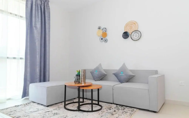 Bloomfields Modern 1BR in Reflection