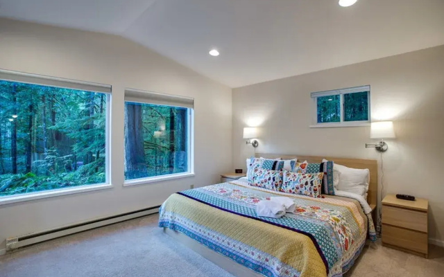 Mt Baker Lodging Cabin 30 - Sleeps 8