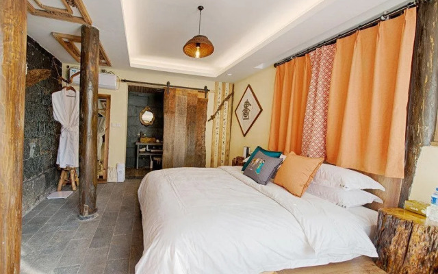 Waterfall Boutique Inn