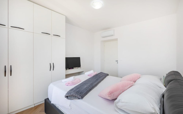 Apartment Lukre