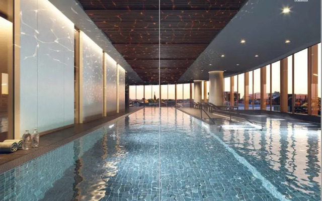 High-rise Balcony Unit With City Views, Gym, Pool