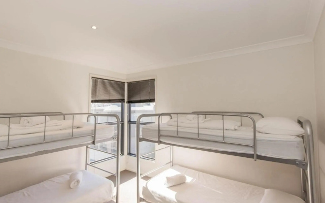 Northstar 1 of 17 Kirwan Close