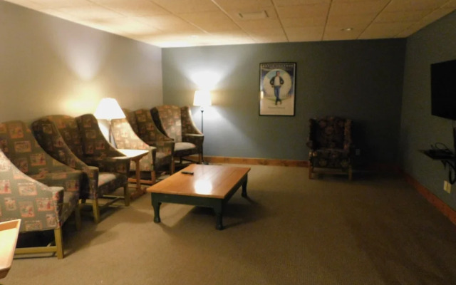 Longhollow Point Inn Studio 1321
