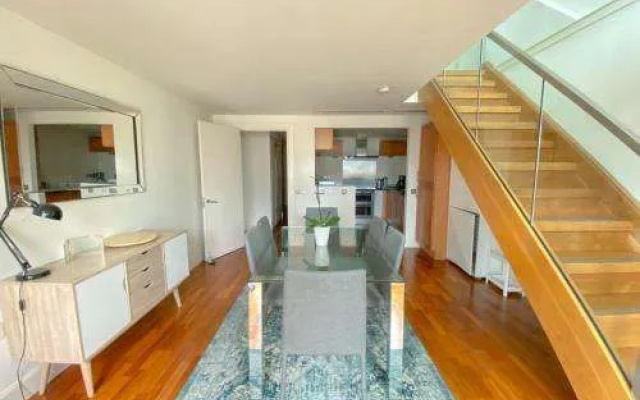 Horizon Canary Wharf Apartment