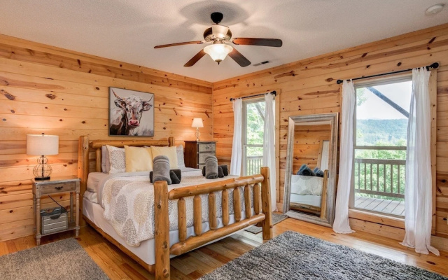Candyland Cabin - 3 Br cabin