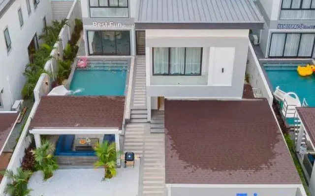 Deluxe 6BR Private Modern Pool Villa - VVP43.7