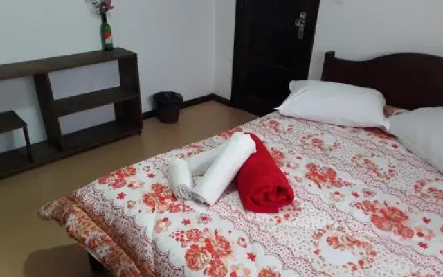Hostel Scheckinah Ii