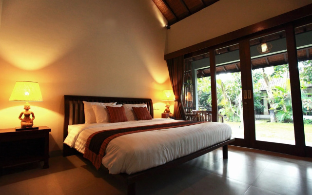 Adys Inn