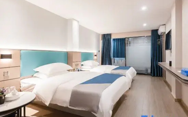 Yes tour Hotel