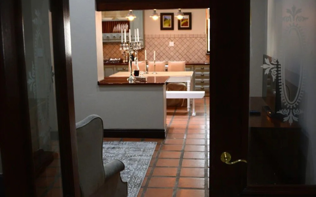 Elegant Manor Guest House