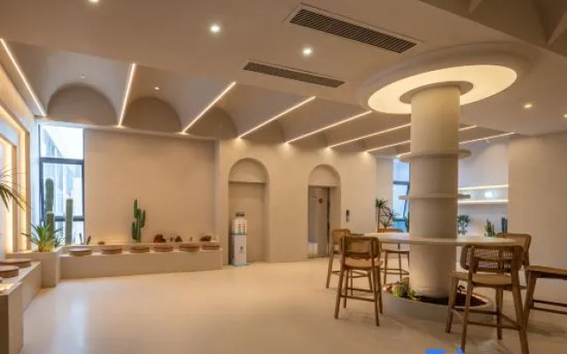 Rs Hotel (Hangzhou Xiaoshan Airport)