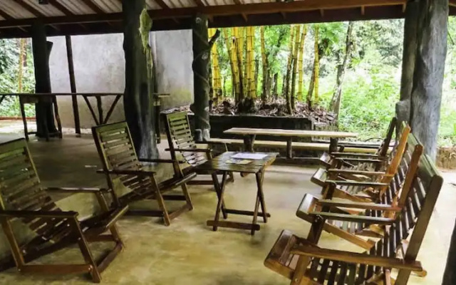 Yoho Sinharaja Birders Lodge