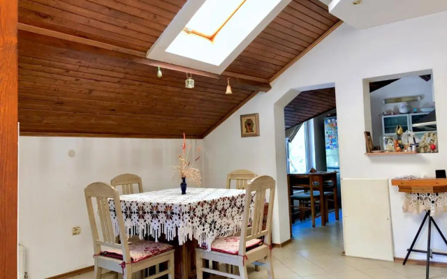 Corner house apartment
