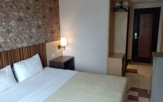 Hotel Jusenny Syariah by OYO Rooms