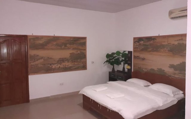 Lijie Hotel in Accra, Ghana from 101$, photos, reviews - zenhotels.com guestroom