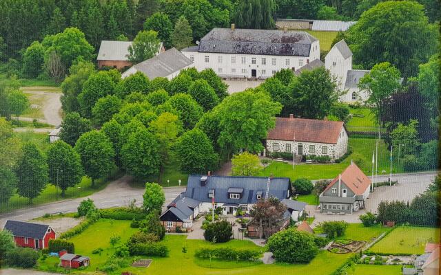 Отель Stora Herrestad B&B вид на фасад