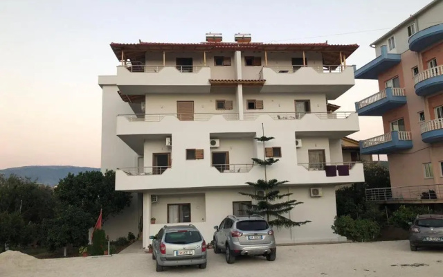 Vila Balani