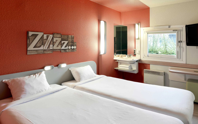 B&B Hotel Cergy Pierrelaye