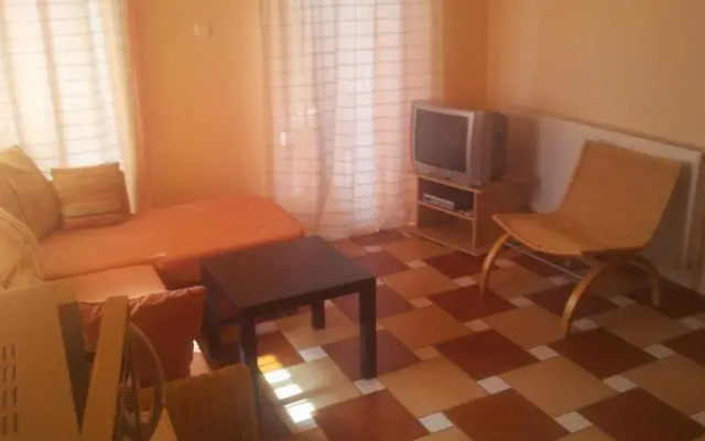 Liliom Apartmanház