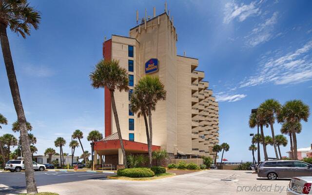 Отель Best Western Oceanfront - New Smyrna Beach вид на фасад