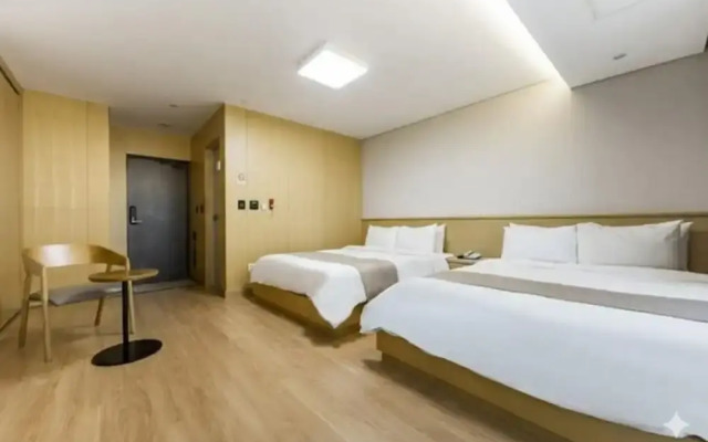 Yeosu-si noblehotel