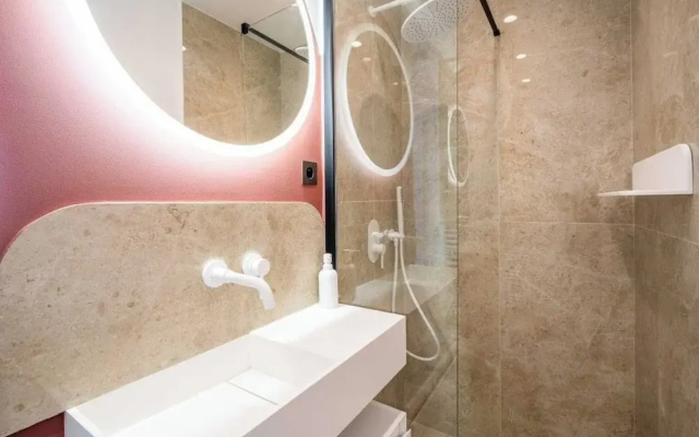 Nice 1 Bedroom Flat - Hyper Centre St Tropez