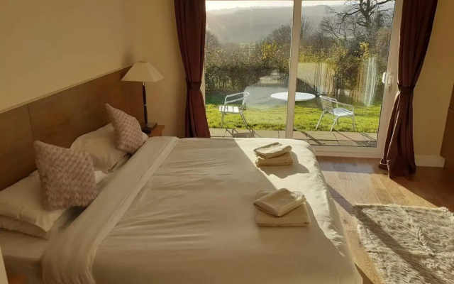The Bear Inn and Burwash Motel