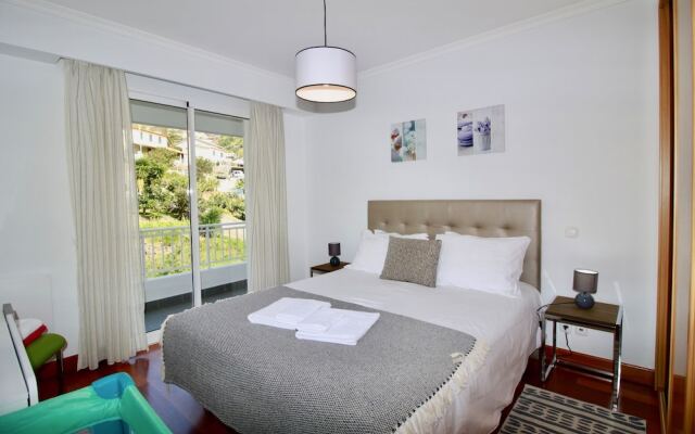 Отель Luis Place Machico by Analodges Португалия, Машику - отзывы, цены и фото номеров - забронировать отель Luis Place Machico by Analodges онлайн комната для гостей