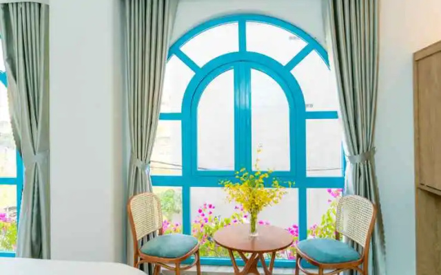 La Casa Hotel