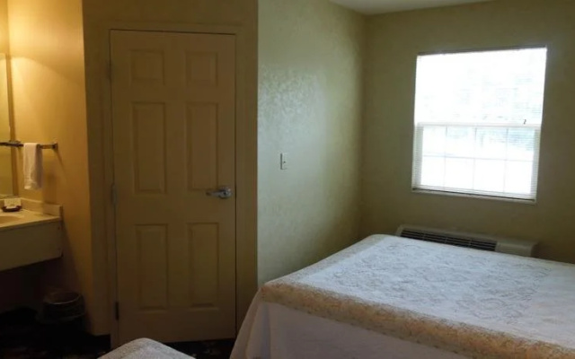 OurGuest Inn & Suites Catawba