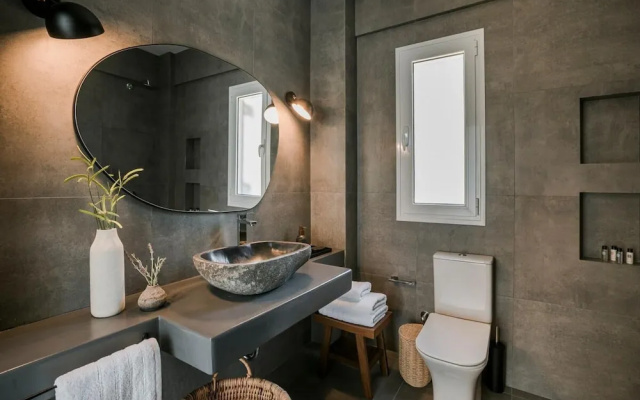 Lourdas White Villa