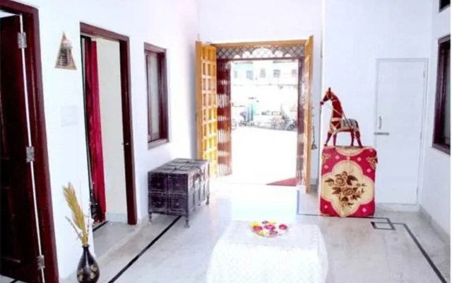 The Girdhar Niwas