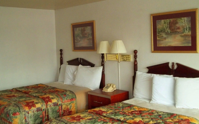 Royal Motel