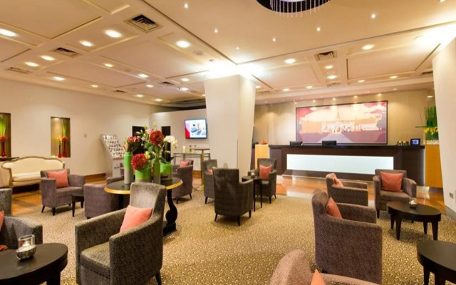 Отель The Q - Quadro City Hotel