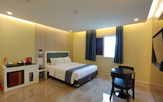 Jeju Ilua Hotel