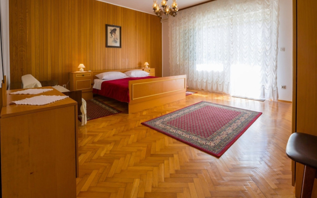 Apartment Darinka 1