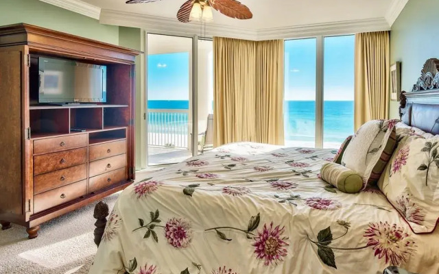 Silver Beach Towers