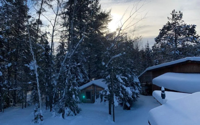 L'Auberge Refuge du Trappeur Inn